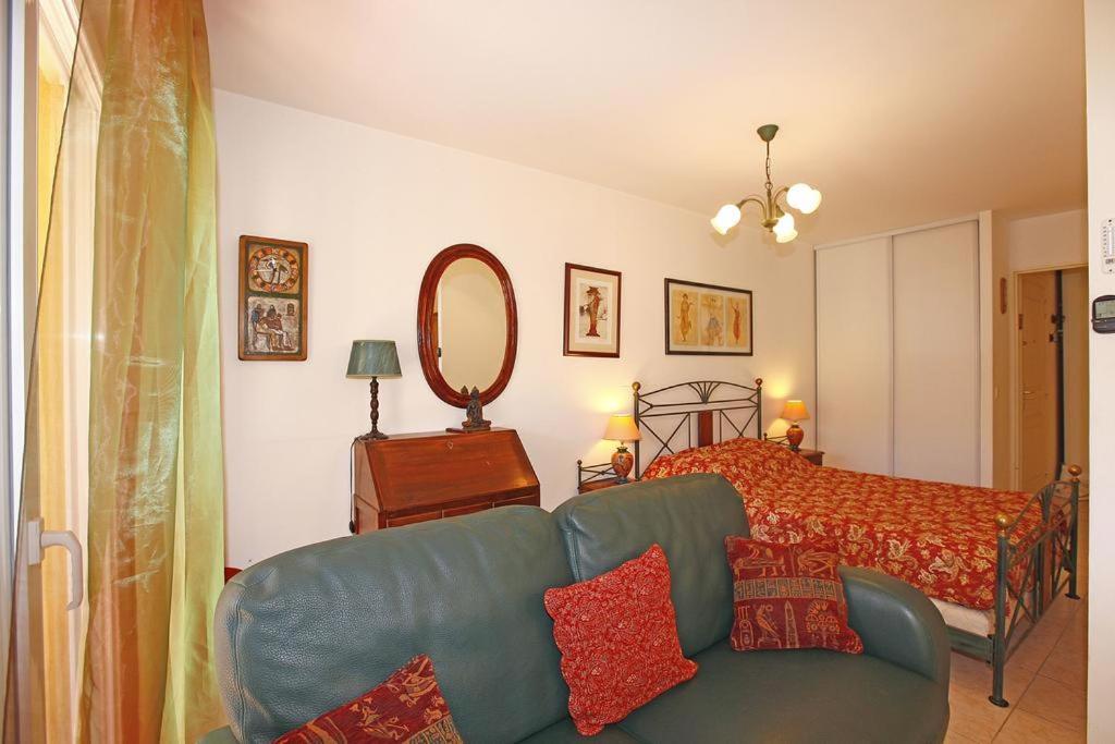 Appartement 3 Personnes Avec Coin Nuit Avec Terrasse Et Parking Quartier Du Port De Nice Exteriér fotografie